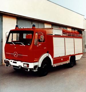 Mercedes-Benz 1017AF Bachert Rustwagen RW2 1977 года